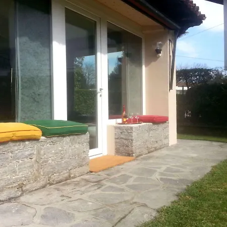 بيت للعطل Magnificent Holiday In Near Lake *